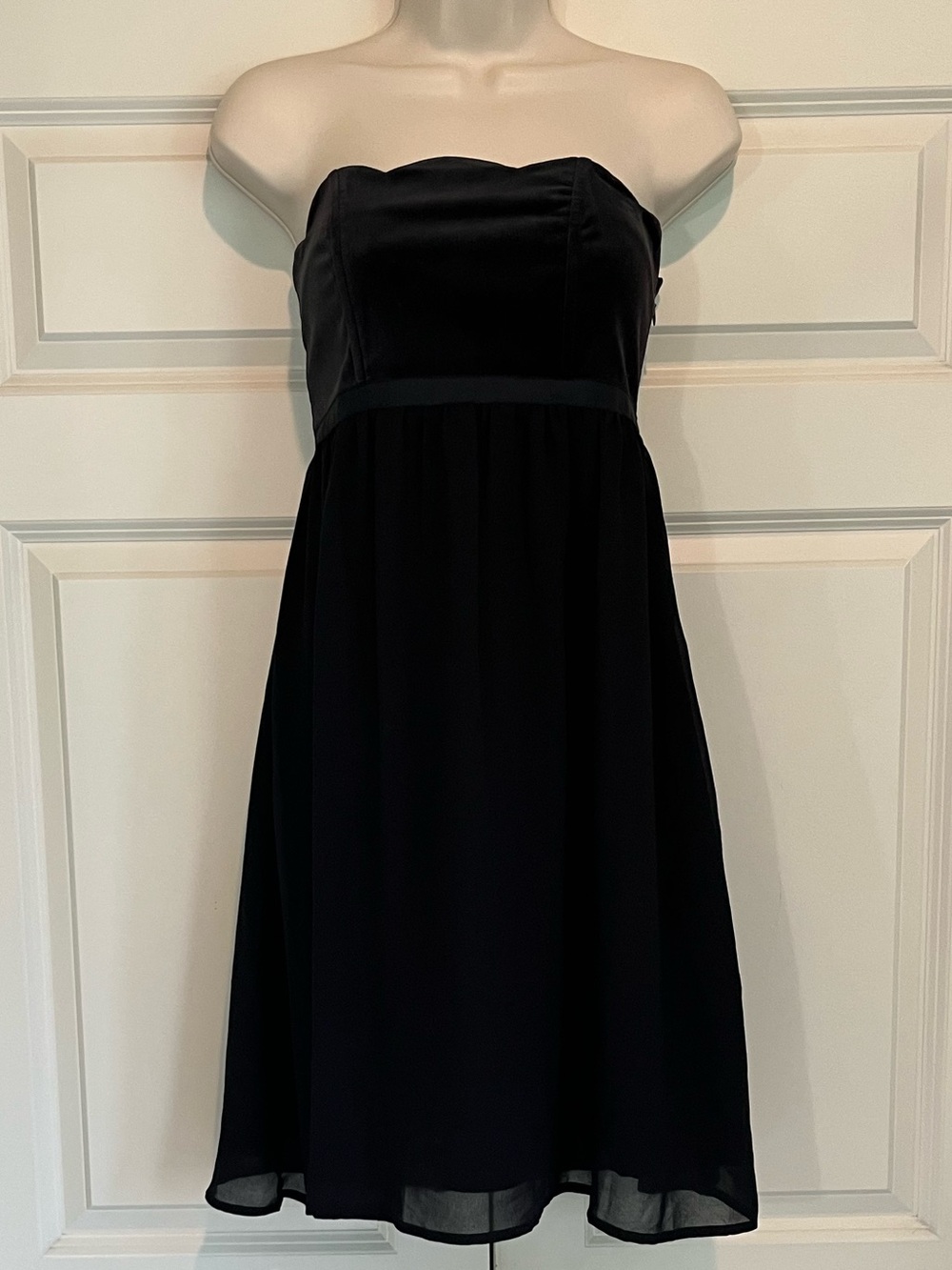 Strapless Black Cocktail Dress Size 2